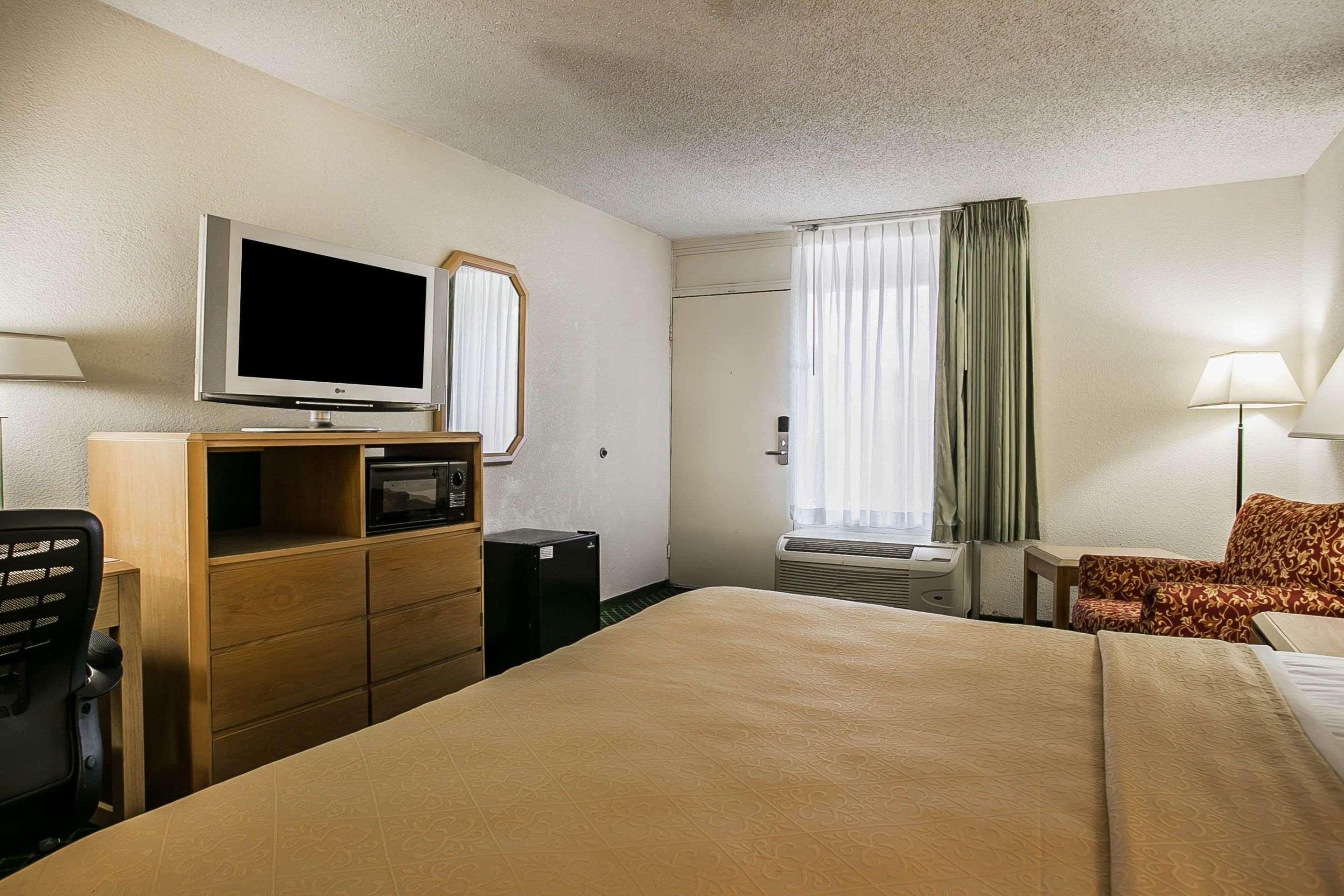 Quality Inn Самтер Экстерьер фото