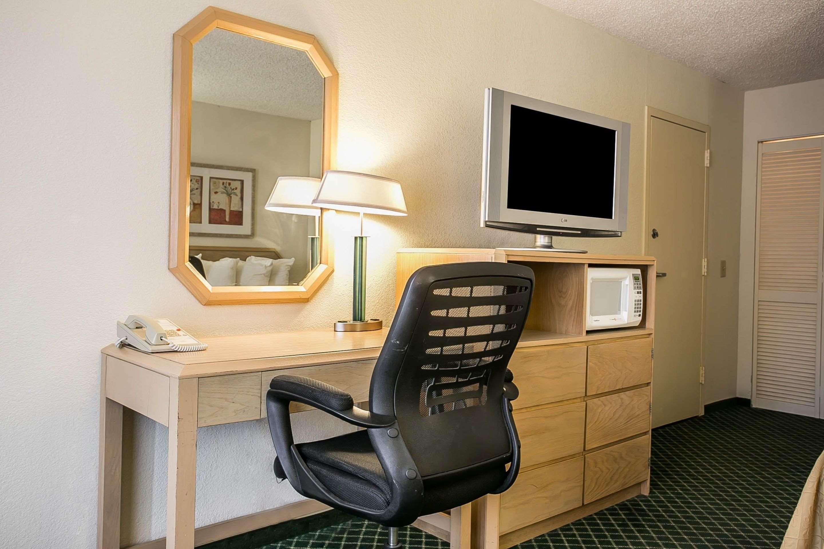 Quality Inn Самтер Экстерьер фото