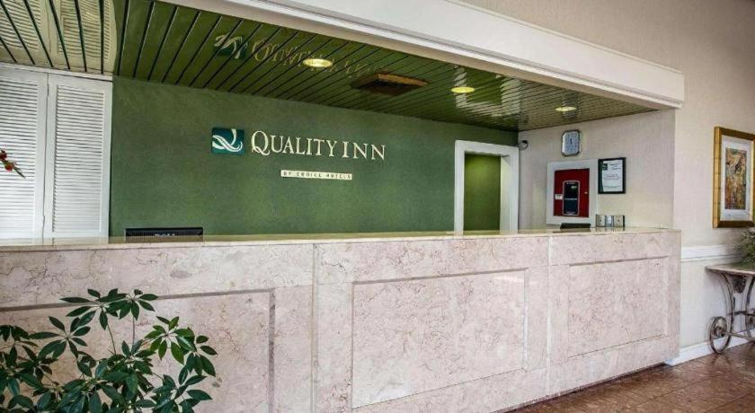 Quality Inn Самтер Экстерьер фото